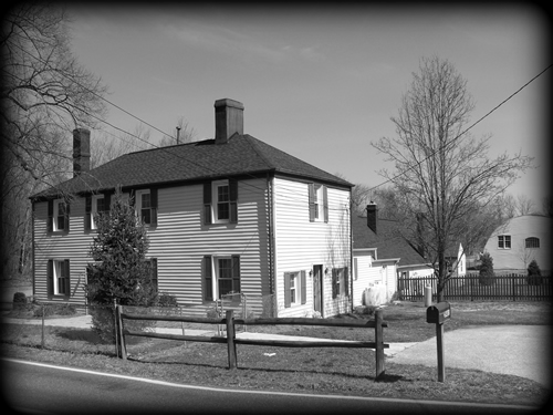 past_strange_house02